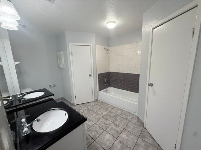 22211 Moss Falls Lane, Spring, TX 77373 22211 Moss Falls Lane, Spring, TX 77373