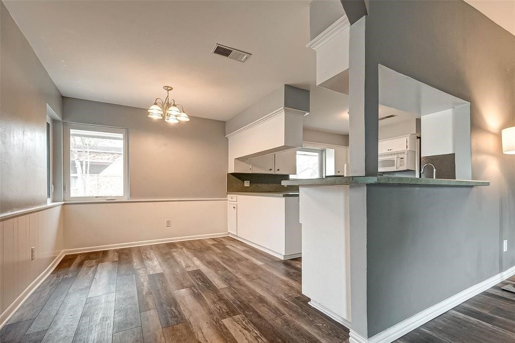 18702 Prince William Lane, Houston, TX 77058 18702 Prince William Lane, Houston, TX 77058