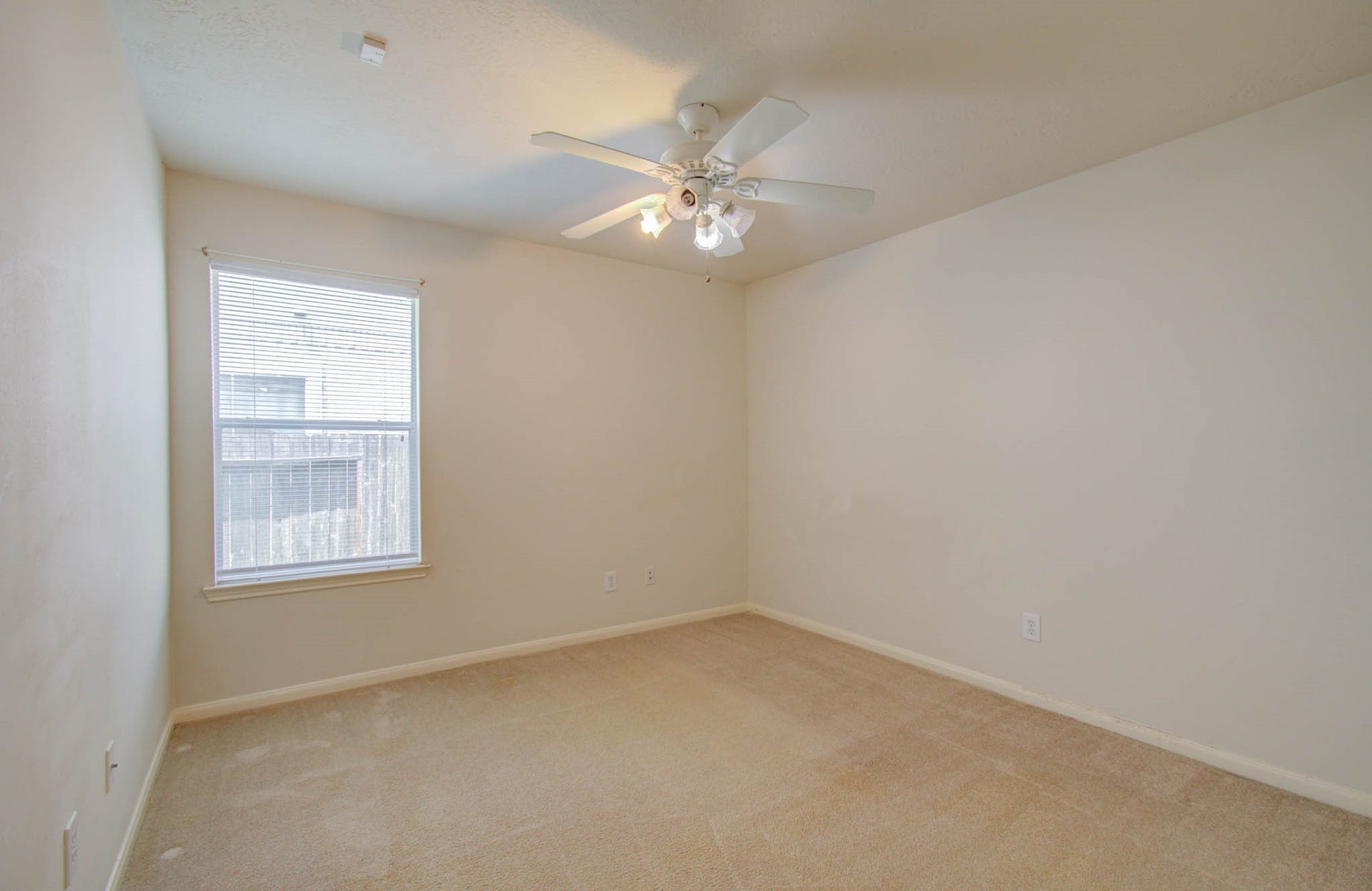 1519 Mustang Xing, Missouri City, TX 77459 1519 Mustang Xing, Missouri City, TX 77459