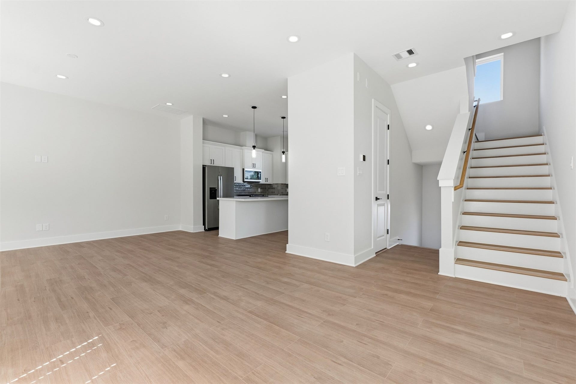1406 Cedar Post Lane, Houston, TX 77055 1406 Cedar Post Lane, Houston, TX 77055