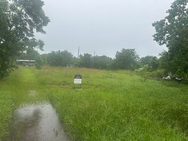 Property photo for 24 Meadowbend Circle, Richmond, TX