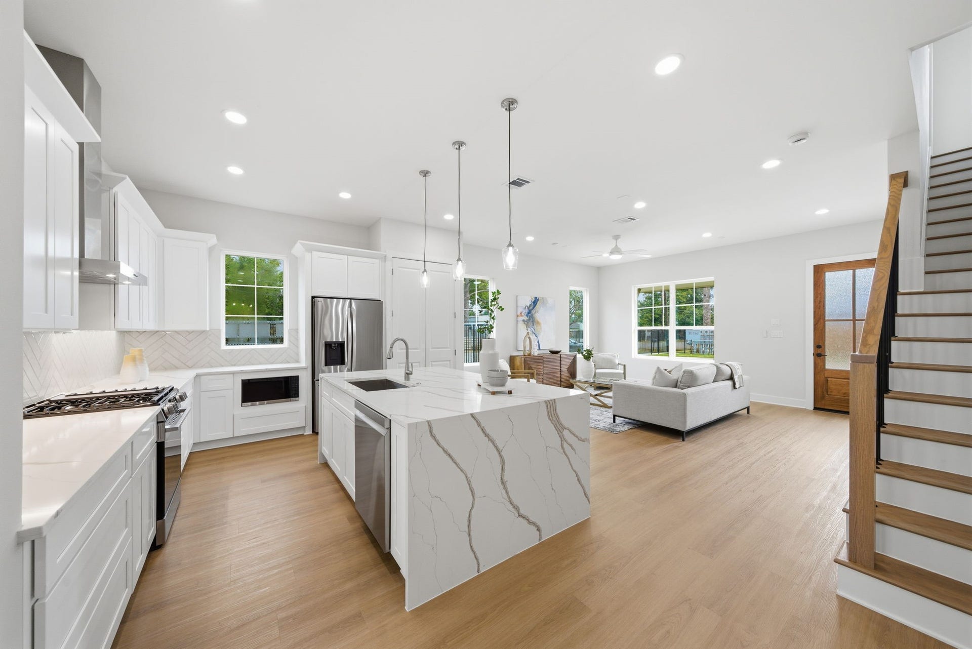 9419 Montridge Drive, #B, Houston, TX 77080 9419 Montridge Drive, #B, Houston, TX 77080