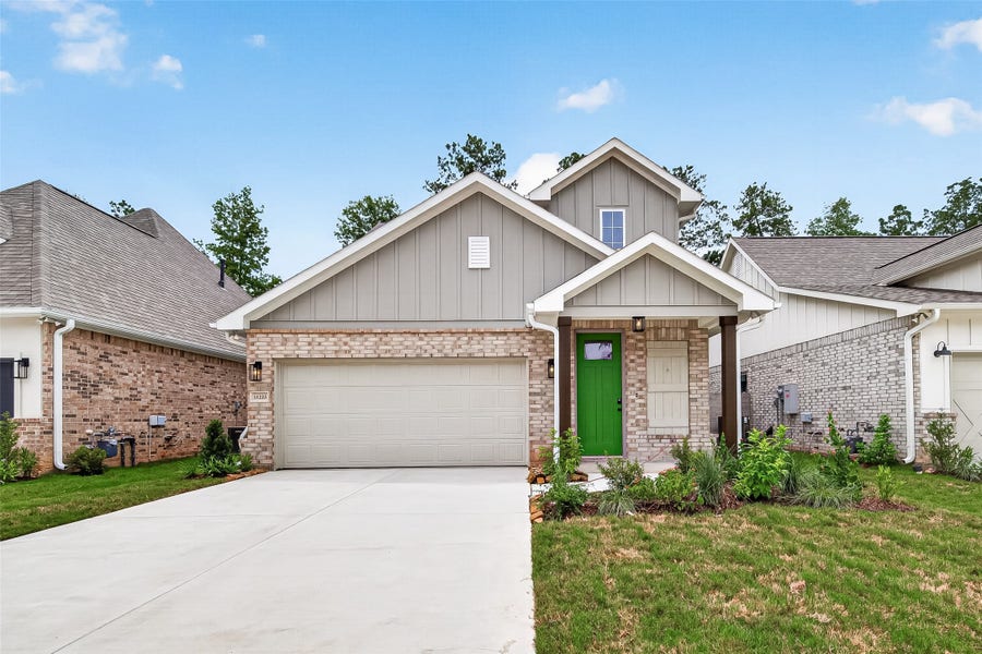 Property photo for 11223 Moccasin Drive, Montgomery, TX