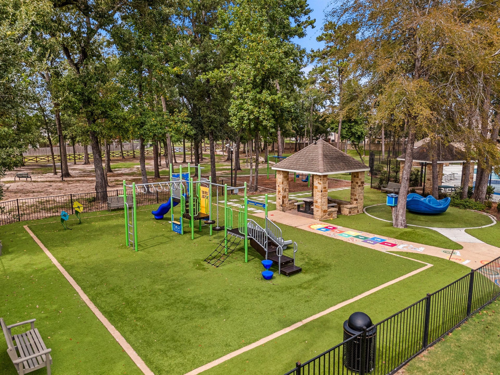 3511 Twin Mills Lane, Spring, TX 77386 3511 Twin Mills Lane, Spring, TX 77386
