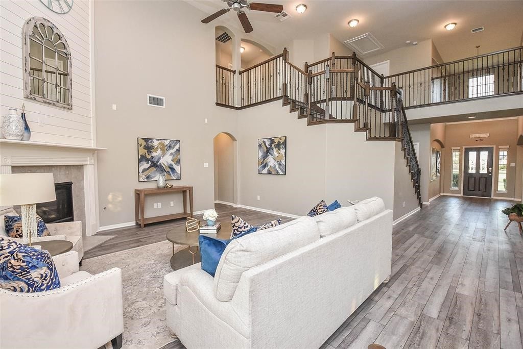 7518 Lake Ivie, Needville, TX 77461 7518 Lake Ivie, Needville, TX 77461