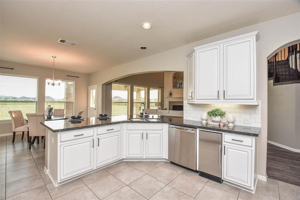 7518 Lake Ivie, Needville, TX 77461 7518 Lake Ivie, Needville, TX 77461