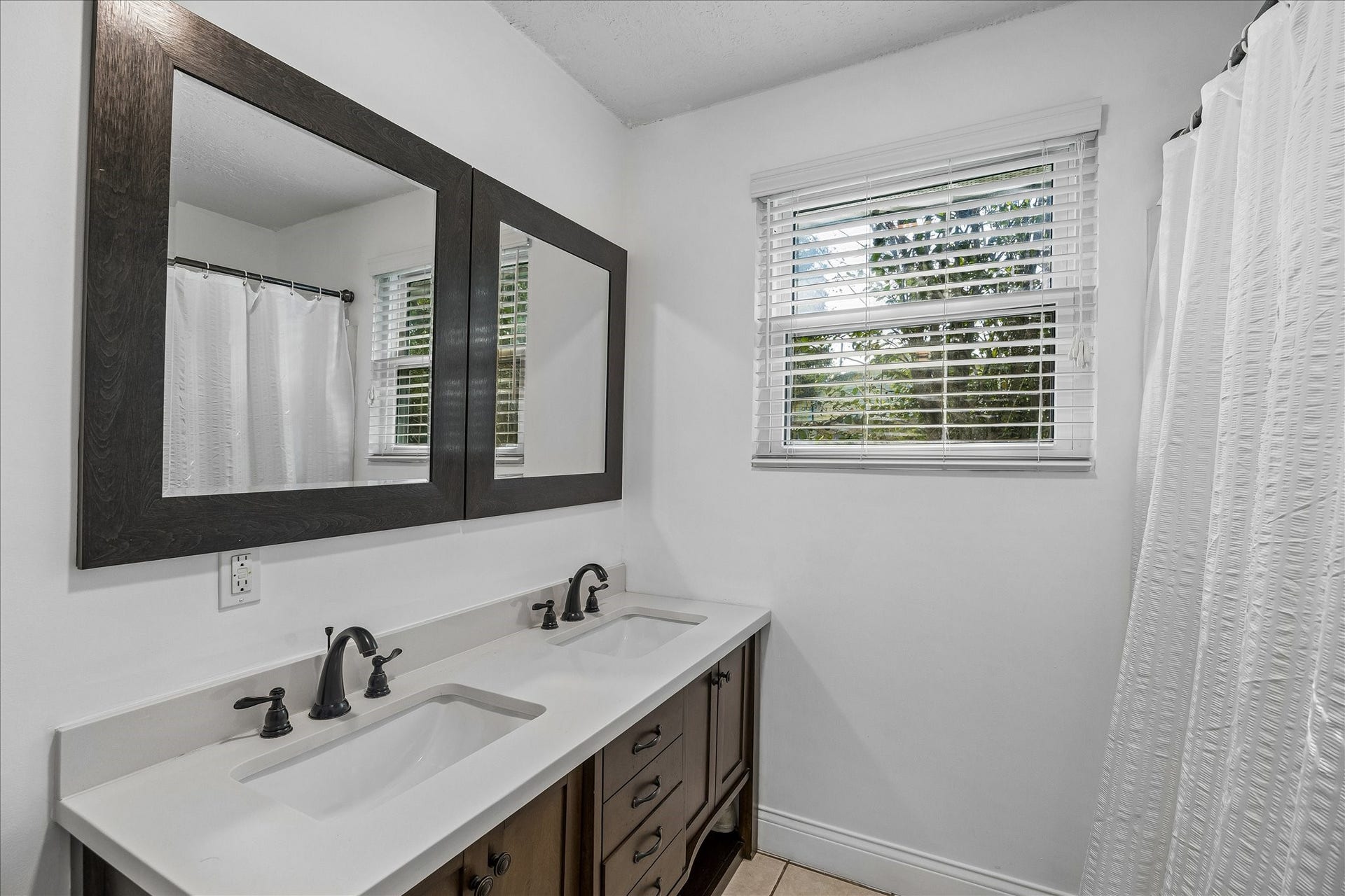 26003 Saint Florent Drive, Tomball, TX 77377 26003 Saint Florent Drive, Tomball, TX 77377