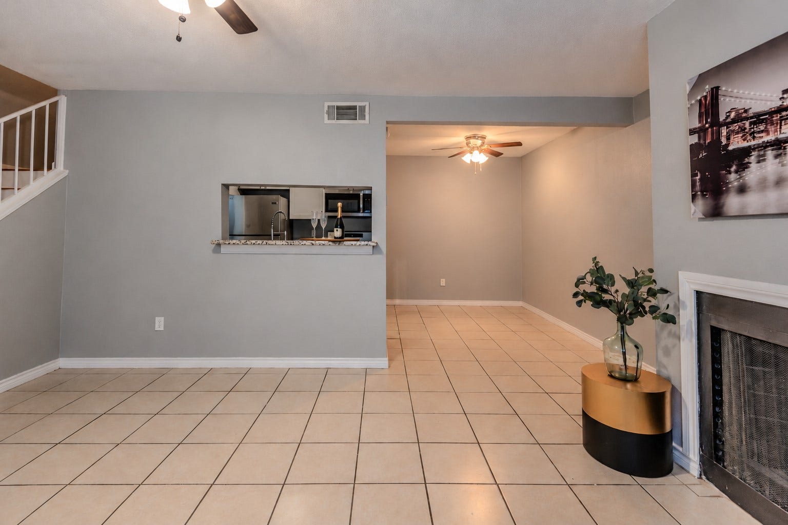 720 Memorial Mews Street, Houston, TX 77079 Unit B