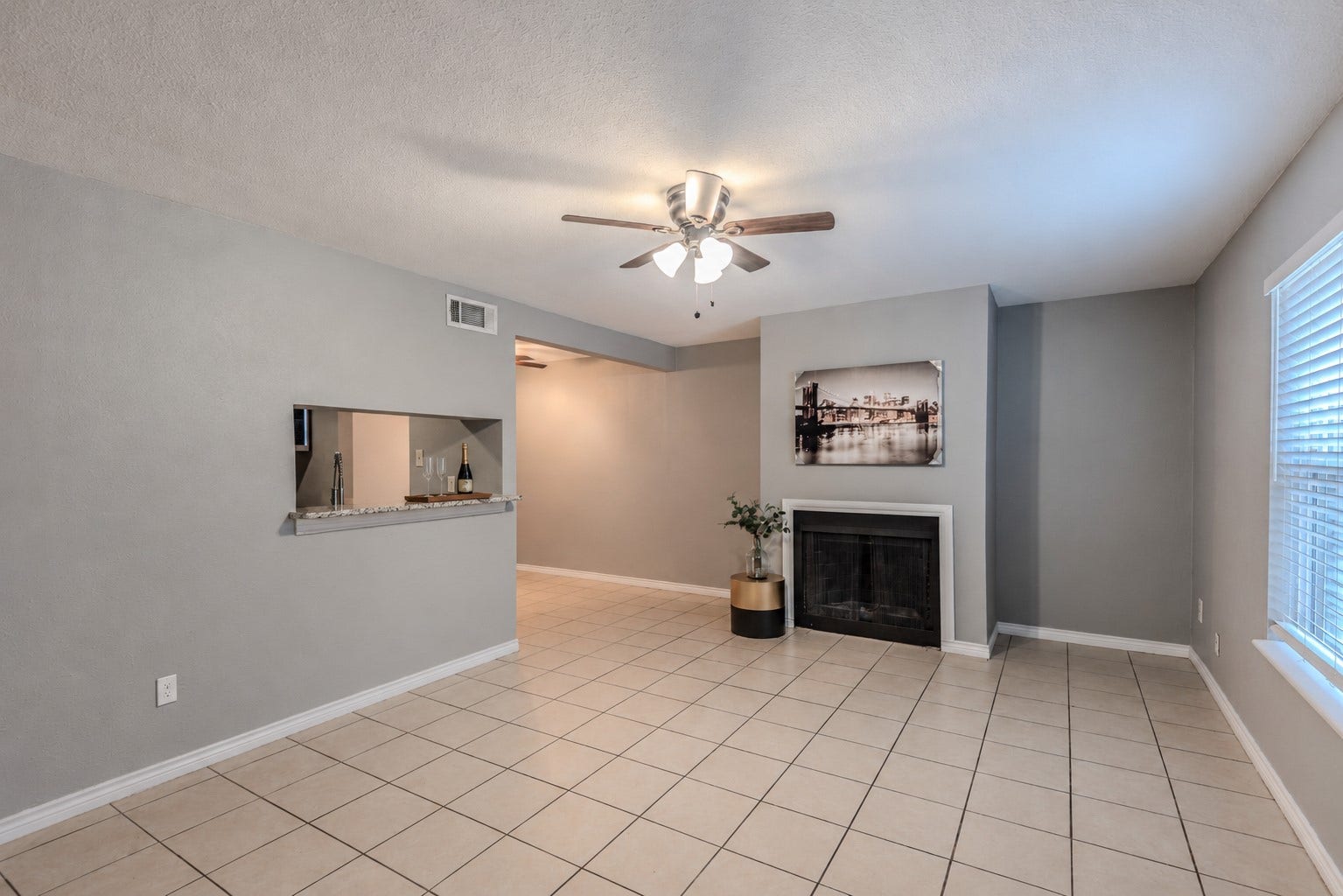 720 Memorial Mews Street, Houston, TX 77079 Unit B