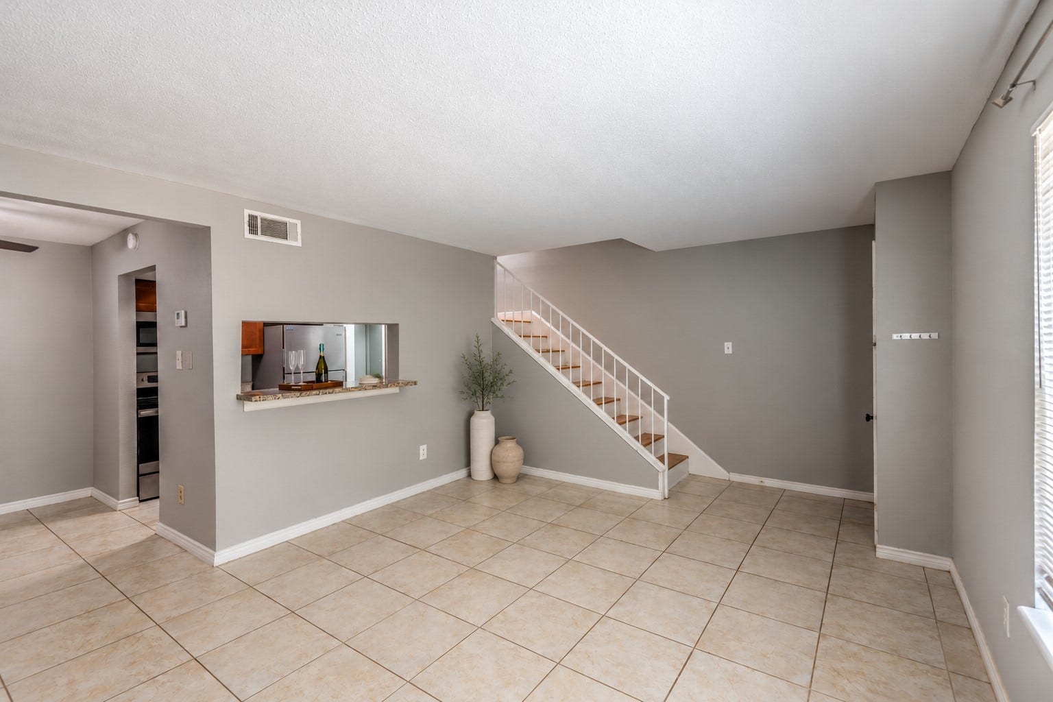 720 Memorial Mews Street, Houston, TX 77079 720 Memorial Mews Street, Houston, TX 77079