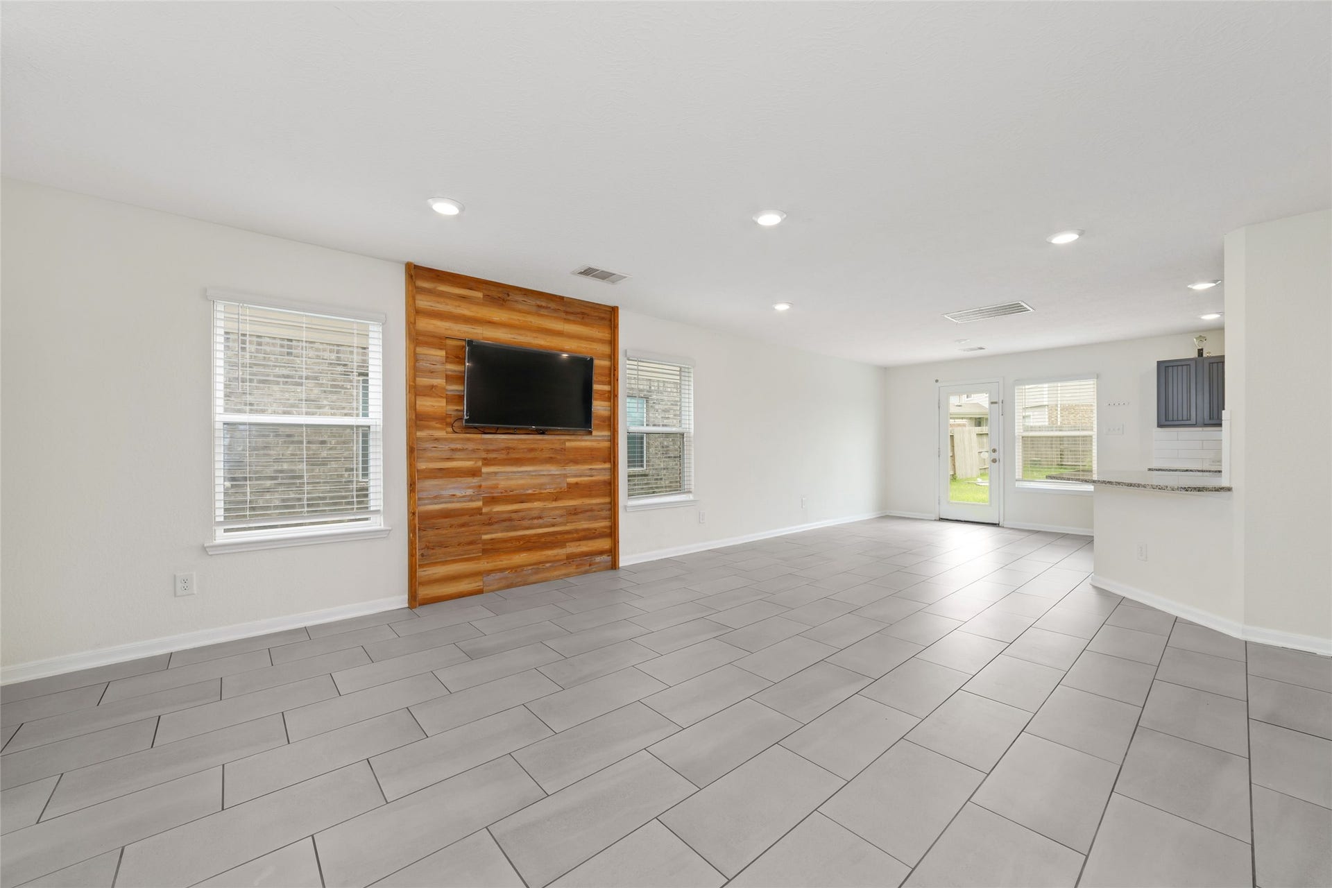 5319 Rose Trellis Street, Katy, TX 77493 5319 Rose Trellis Street, Katy, TX 77493