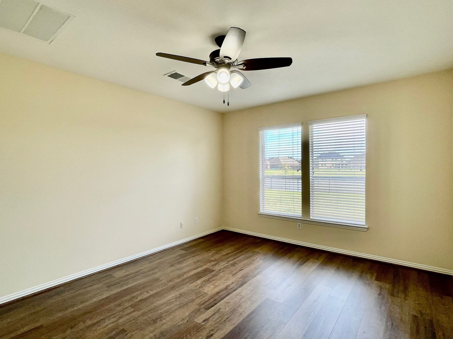 823 Aqua Vista, Richmond, TX 77469 823 Aqua Vista, Richmond, TX 77469