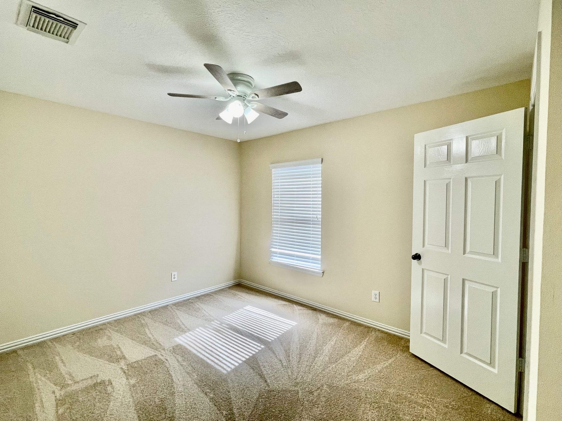 823 Aqua Vista, Richmond, TX 77469 823 Aqua Vista, Richmond, TX 77469