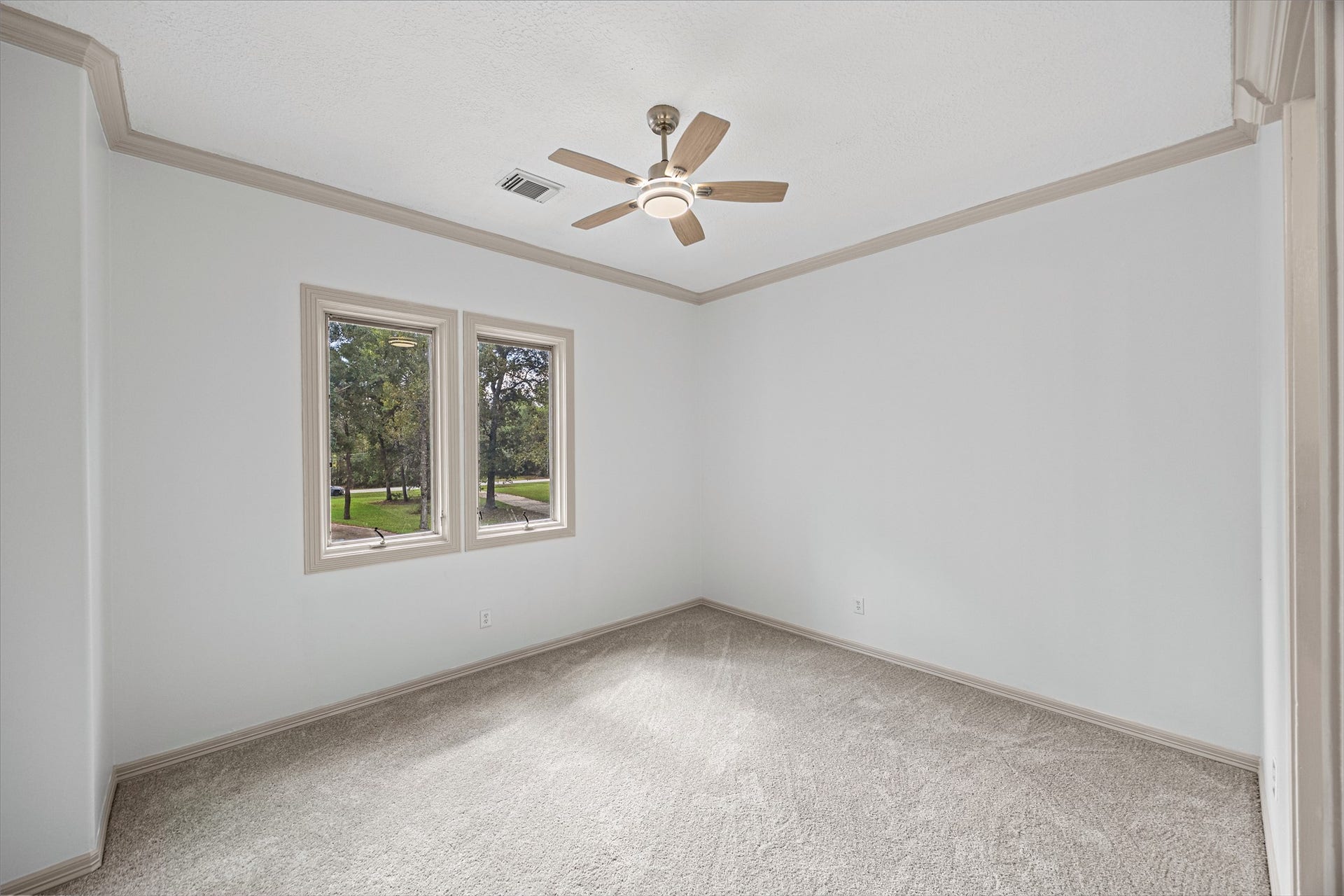 1207 Vista Del Lago Drive, Huffman, TX 77336 1207 Vista Del Lago Drive, Huffman, TX 77336
