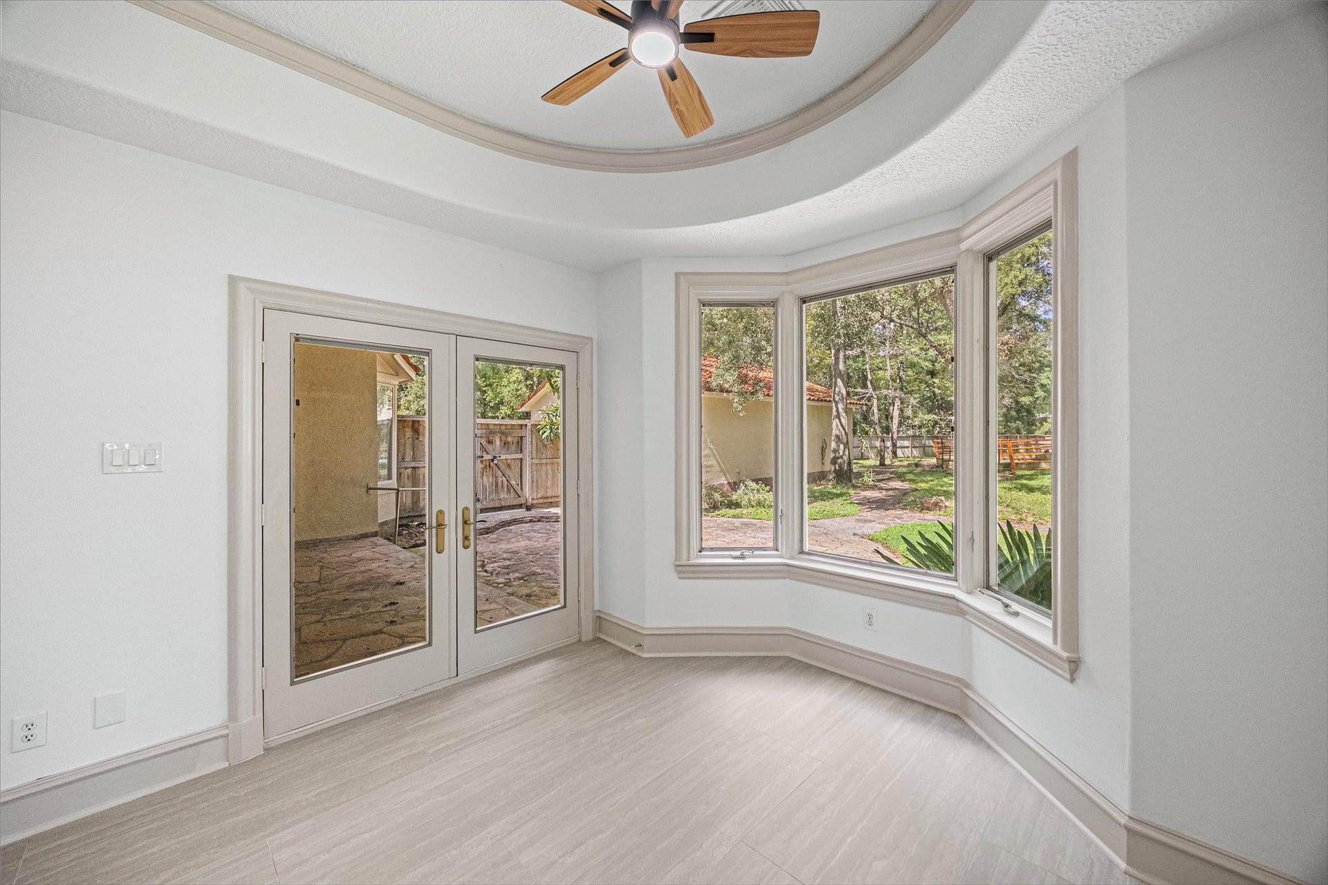 1207 Vista Del Lago Drive, Huffman, TX 77336 1207 Vista Del Lago Drive, Huffman, TX 77336