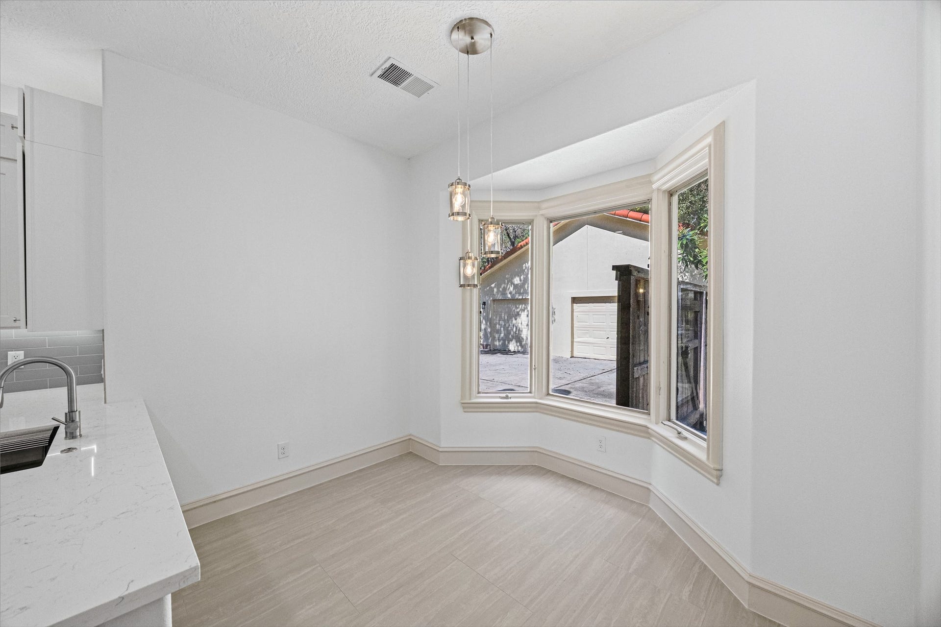 1207 Vista Del Lago Drive, Huffman, TX 77336 1207 Vista Del Lago Drive, Huffman, TX 77336
