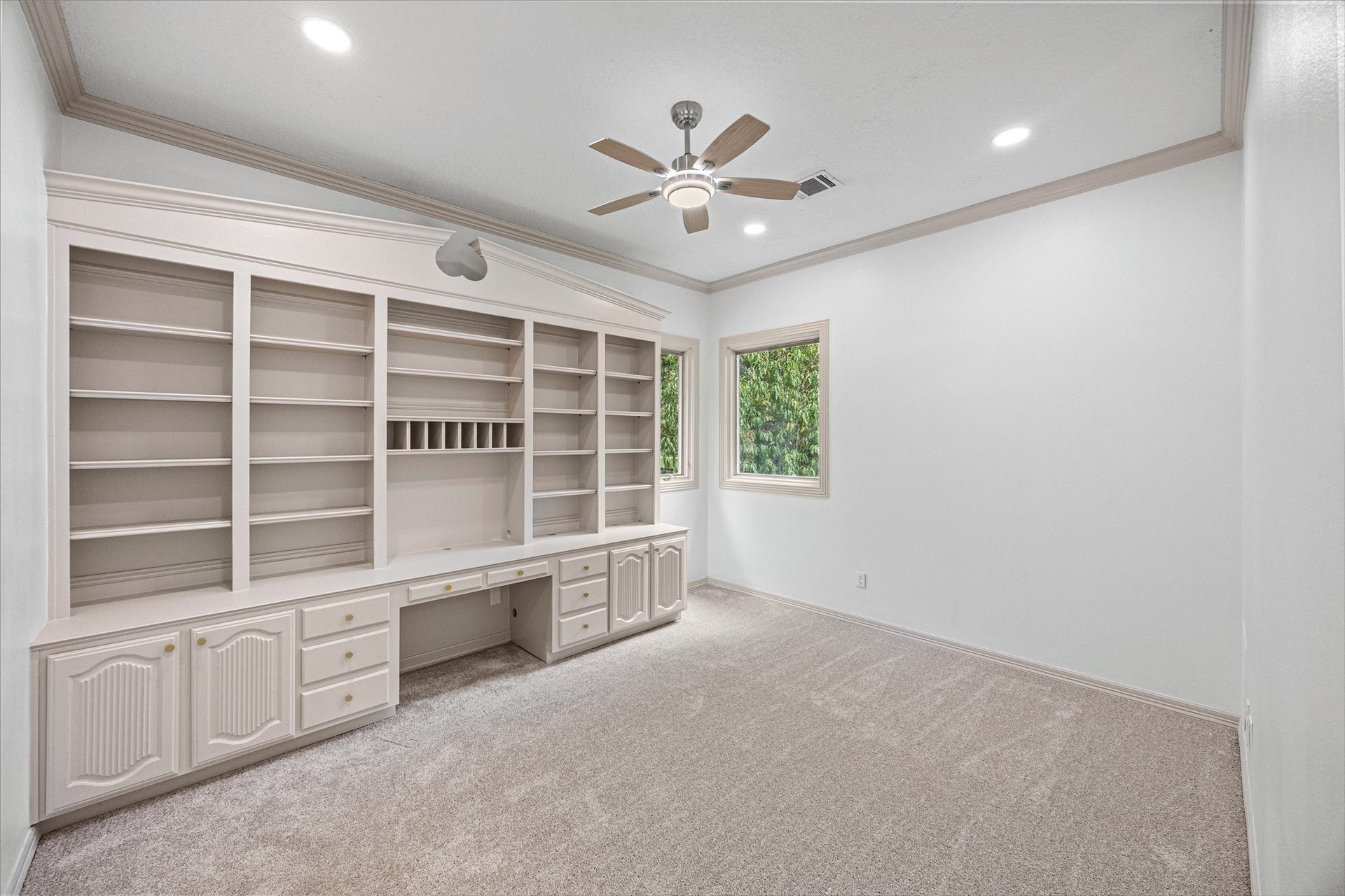 1207 Vista Del Lago Drive, Huffman, TX 77336 1207 Vista Del Lago Drive, Huffman, TX 77336