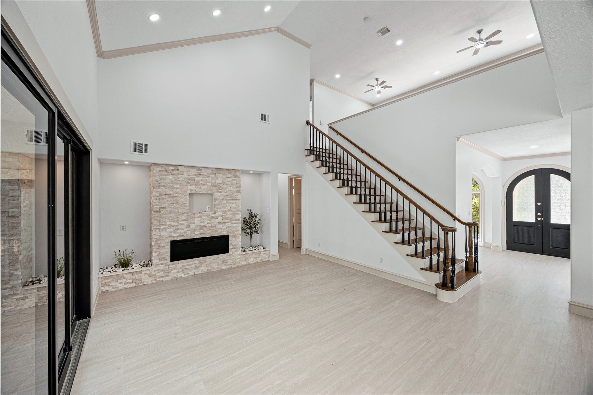 1207 Vista Del Lago Drive, Huffman, TX 77336 1207 Vista Del Lago Drive, Huffman, TX 77336