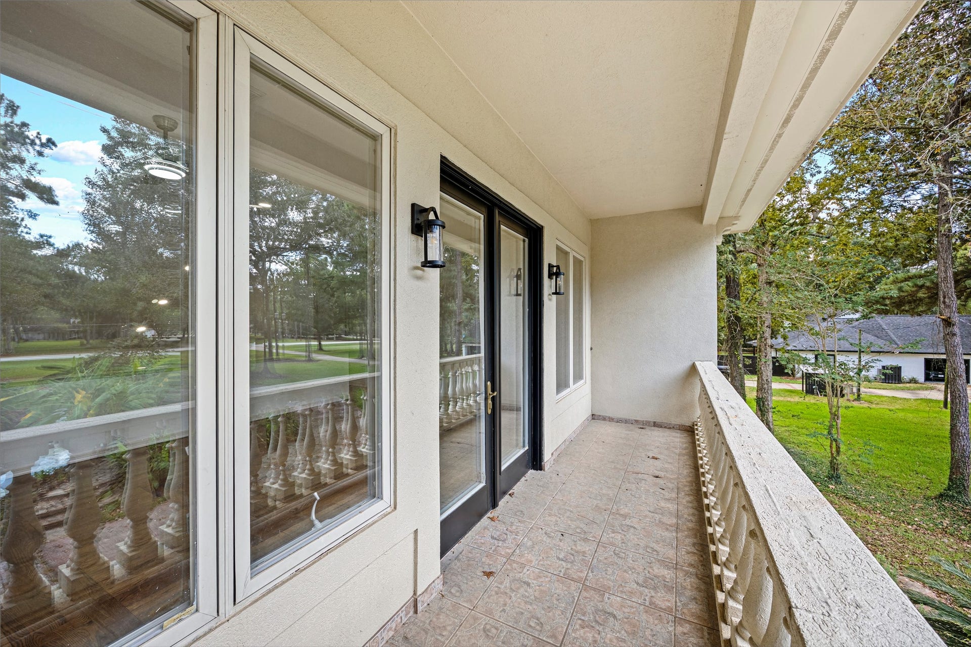 1207 Vista Del Lago Drive, Huffman, TX 77336 1207 Vista Del Lago Drive, Huffman, TX 77336