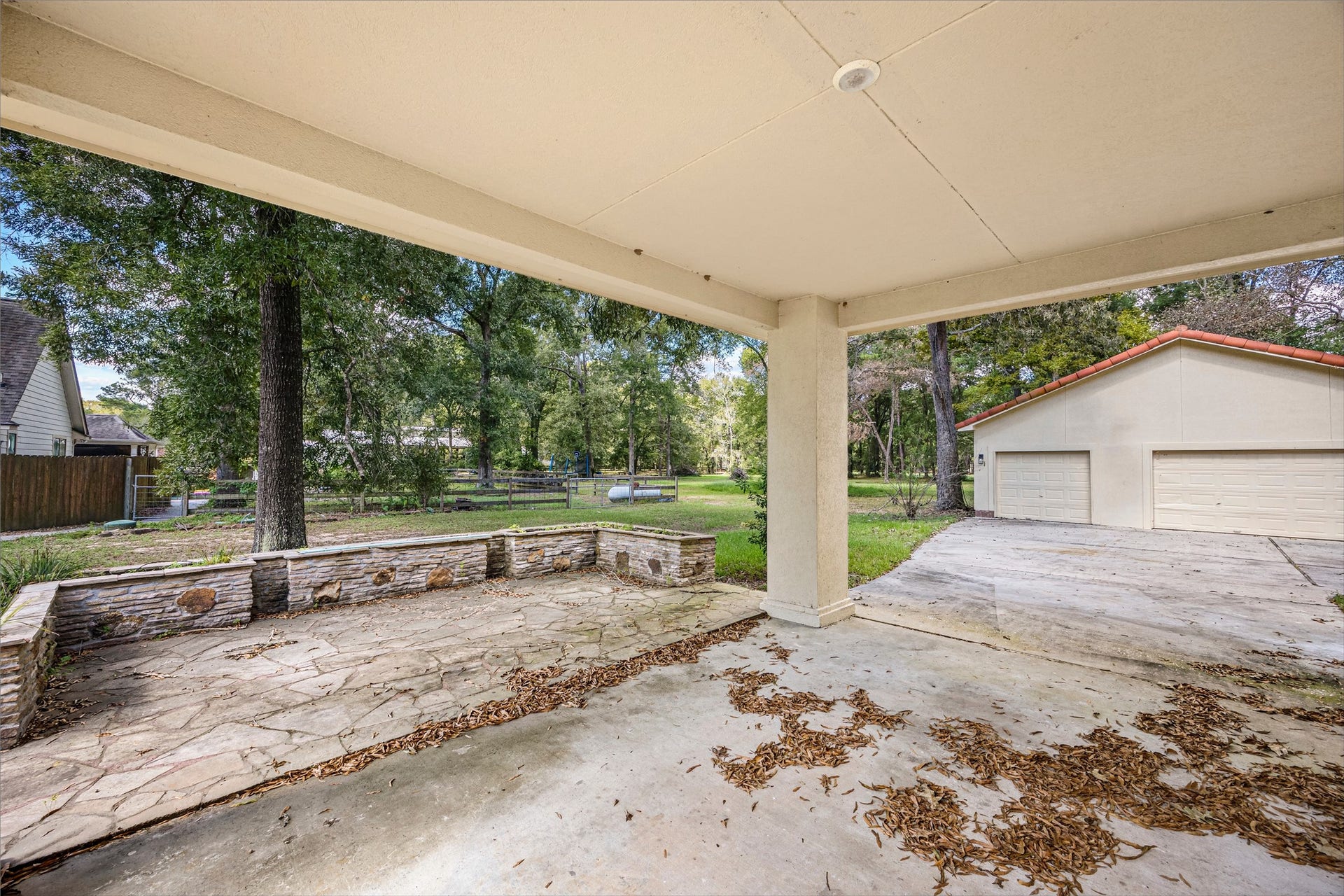 1207 Vista Del Lago Drive, Huffman, TX 77336 1207 Vista Del Lago Drive, Huffman, TX 77336