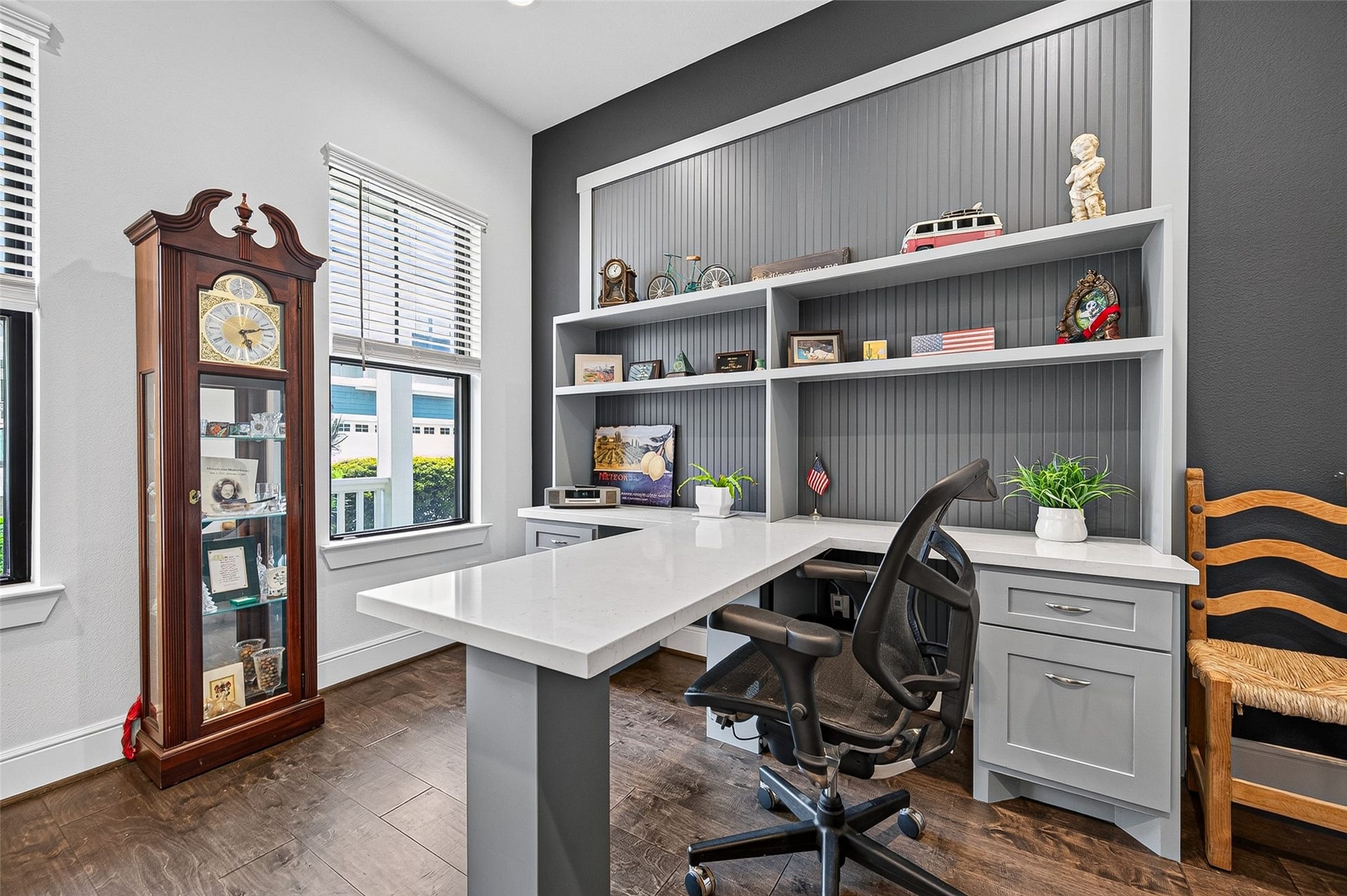 3508 Harvest Dance Drive, Houston, TX 77008 As you enter the home you see the Home Office/Study. Lots of natural light and ample workspace. The owner added custom shelving to maximize the functionality.