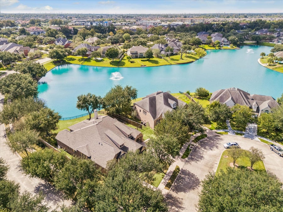 Property photo for 4703 Stonepass Court, Sugar Land, TX