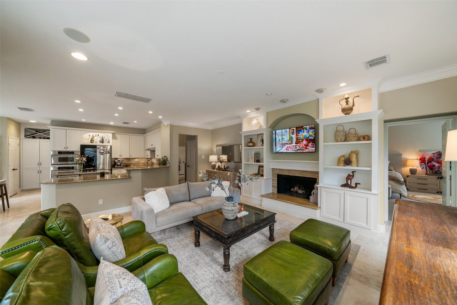 3507 Aspen Glen Lane, Spring, TX 77388 Surround sound, soft accent lights, and bright open windows.