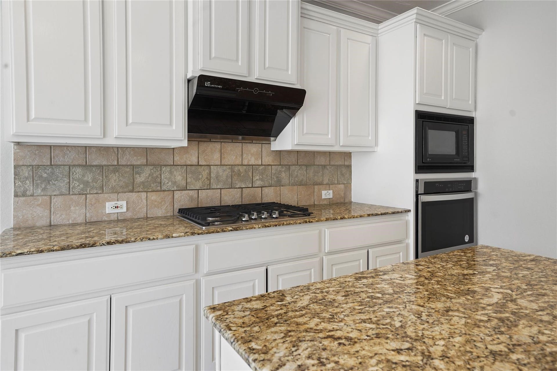 2903 Weatherford Court, Pearland, TX 77584 2903 Weatherford Court, Pearland, TX 77584