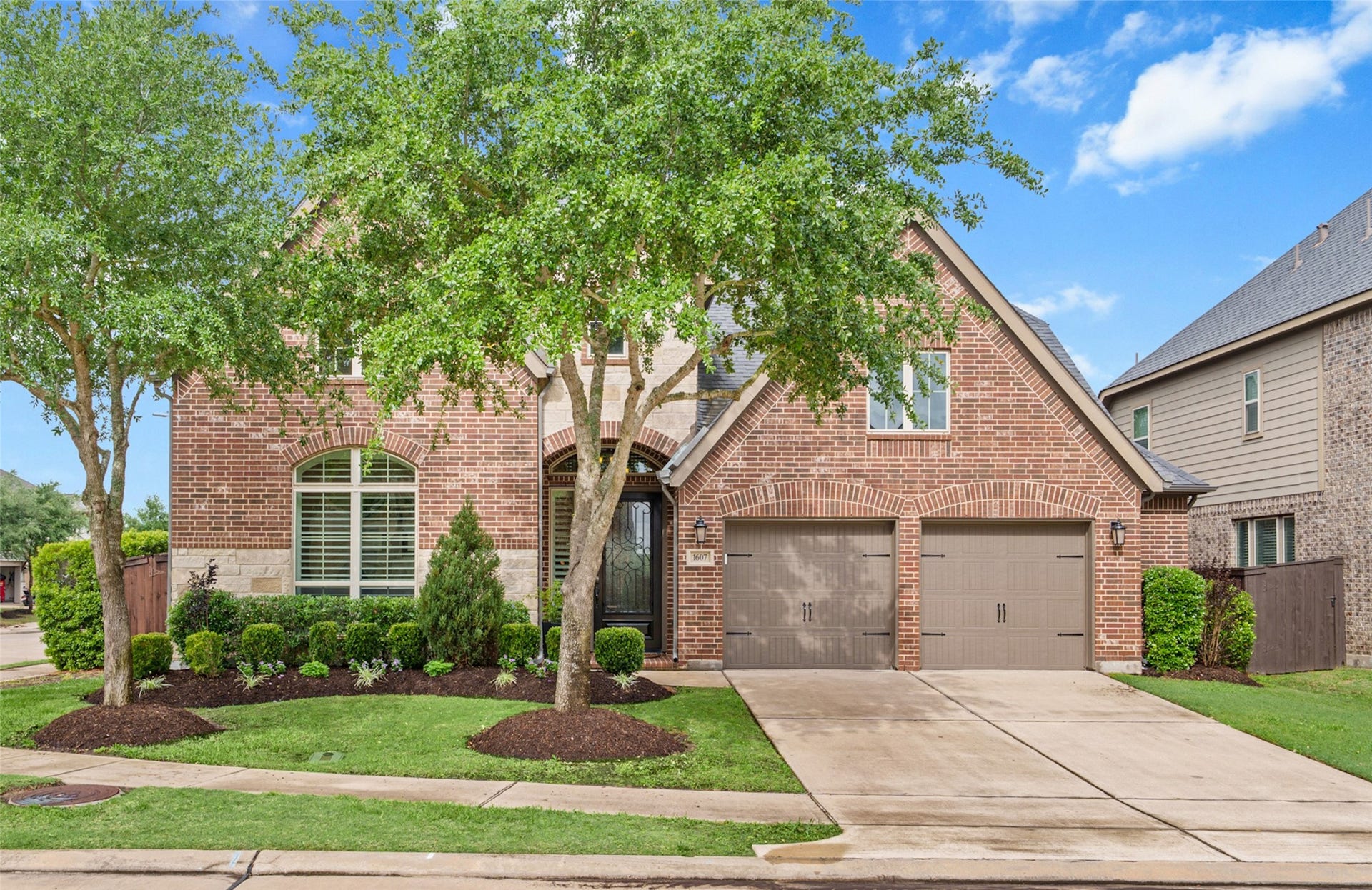 Welcome home to 1607 Quail Ridge! This stunning home features 4 bedrooms, 3.5 bathrooms and an upgraded 3-car garage on a spacious corner lot with lush landscaping.