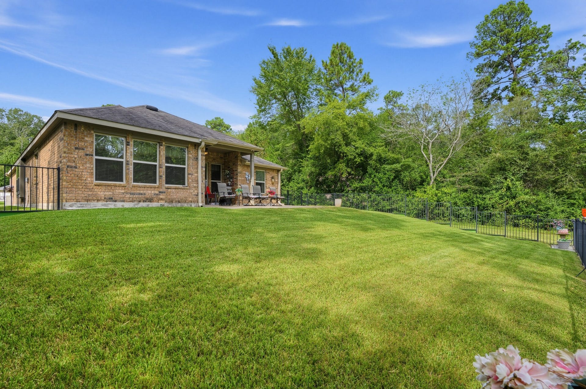 12203 Mustang Avenue, Willis, TX 77378 12203 Mustang Avenue, Willis, TX 77378