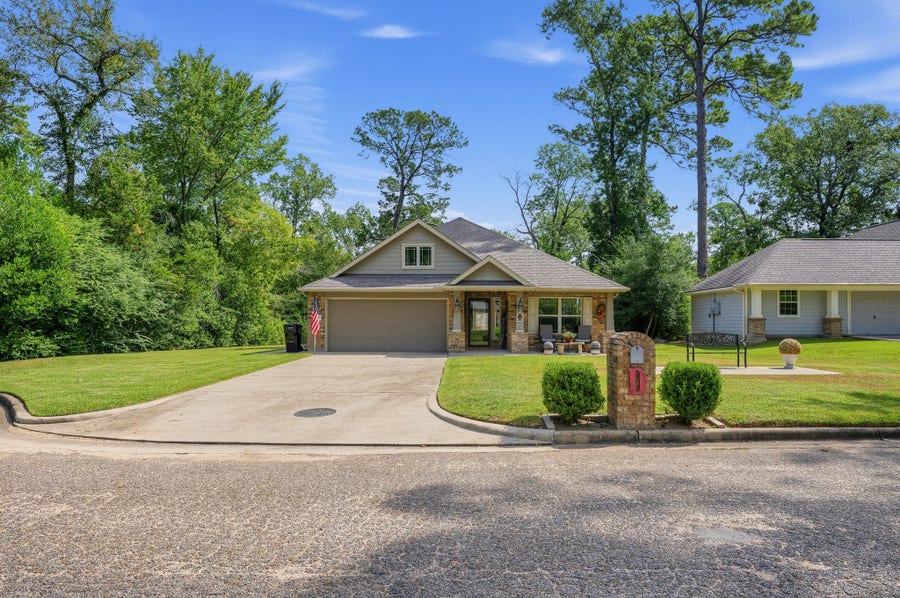 Property photo for 12203 Mustang Avenue, Willis, TX