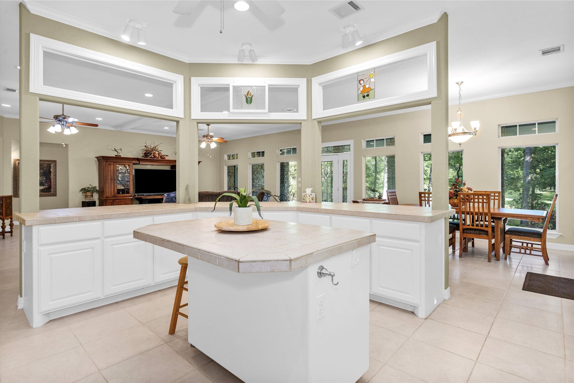 13250 FM 830, Willis, TX 77318