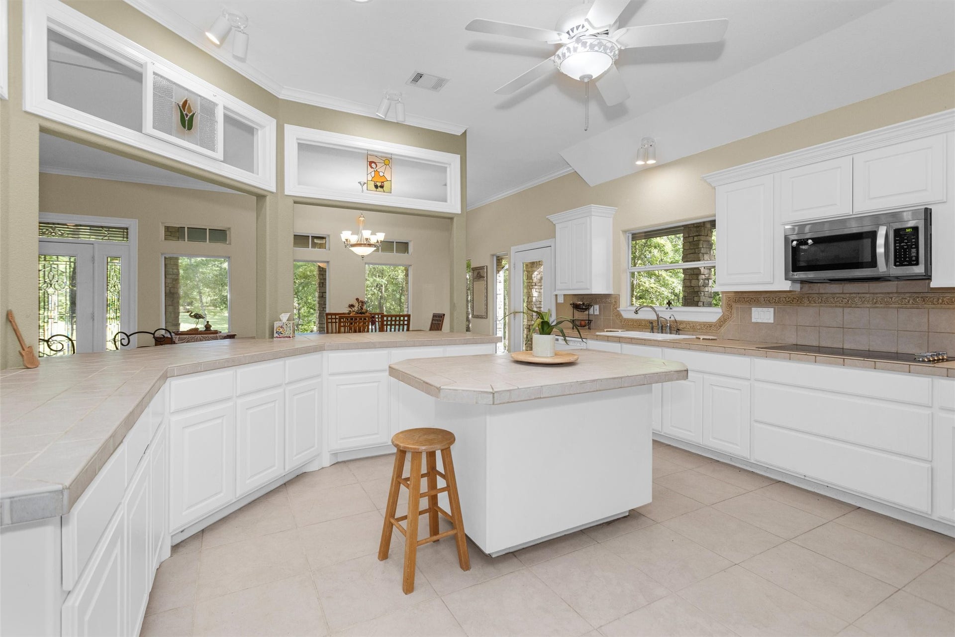 13250 FM 830, Willis, TX 77318