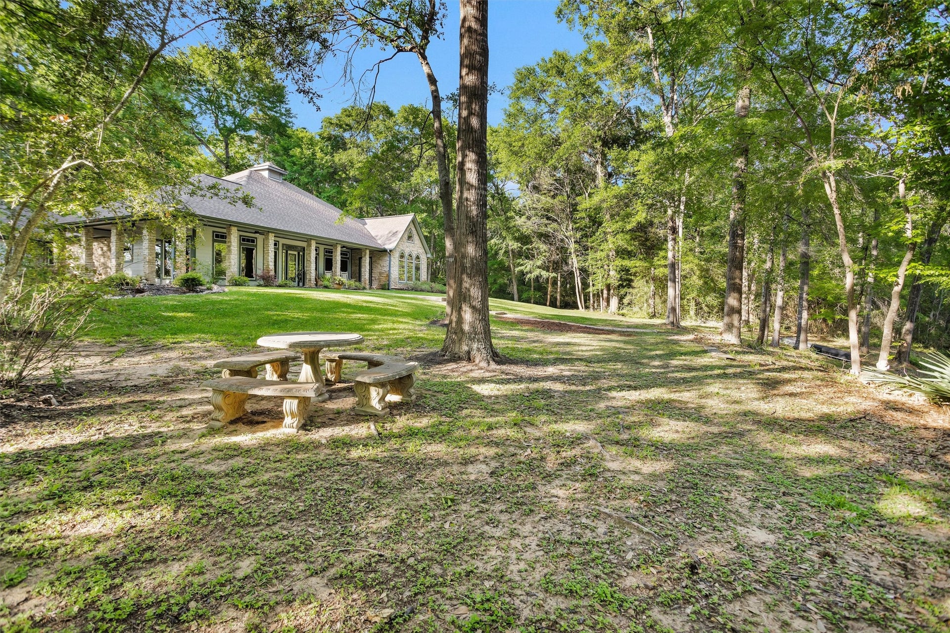 13250 FM 830, Willis, TX 77318