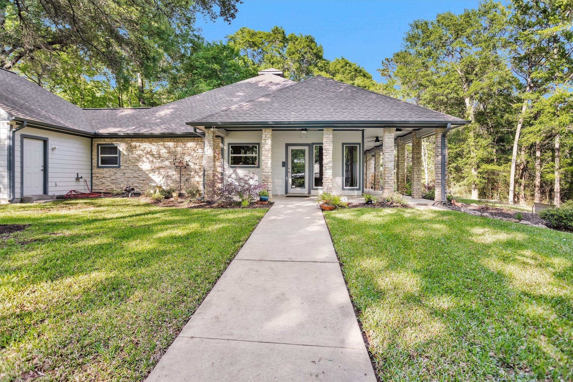 13250 FM 830, Willis, TX 77318
