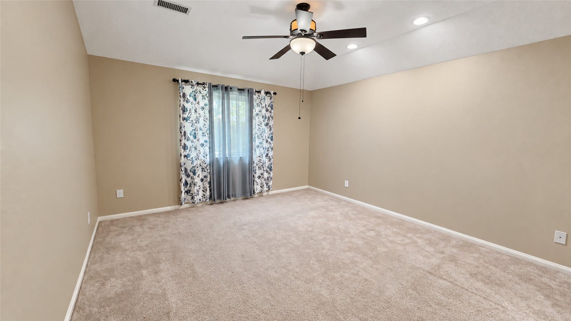 6527 Harcourt Bridge Drive, Houston, TX 77084