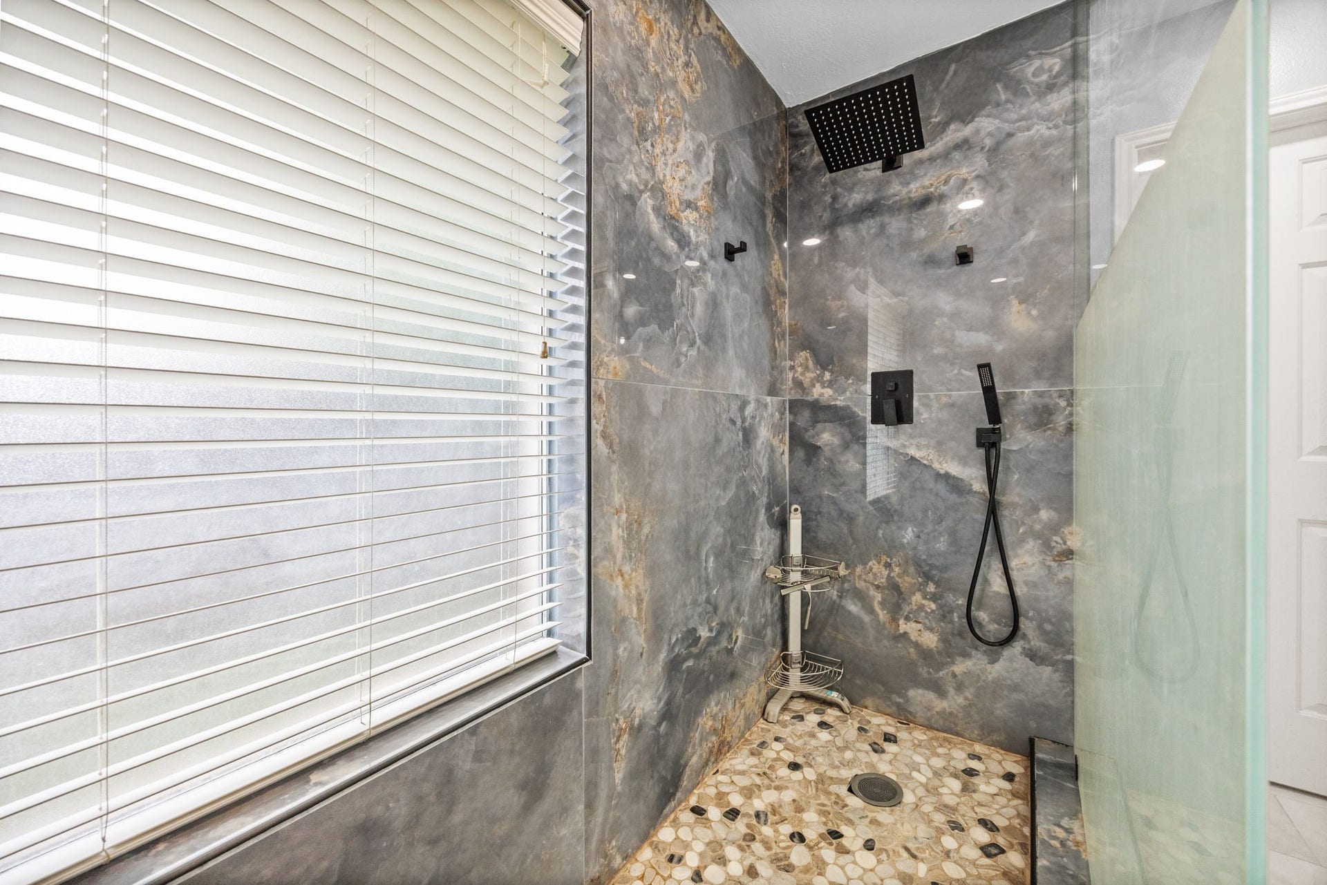 6527 Harcourt Bridge Drive, Houston, TX 77084