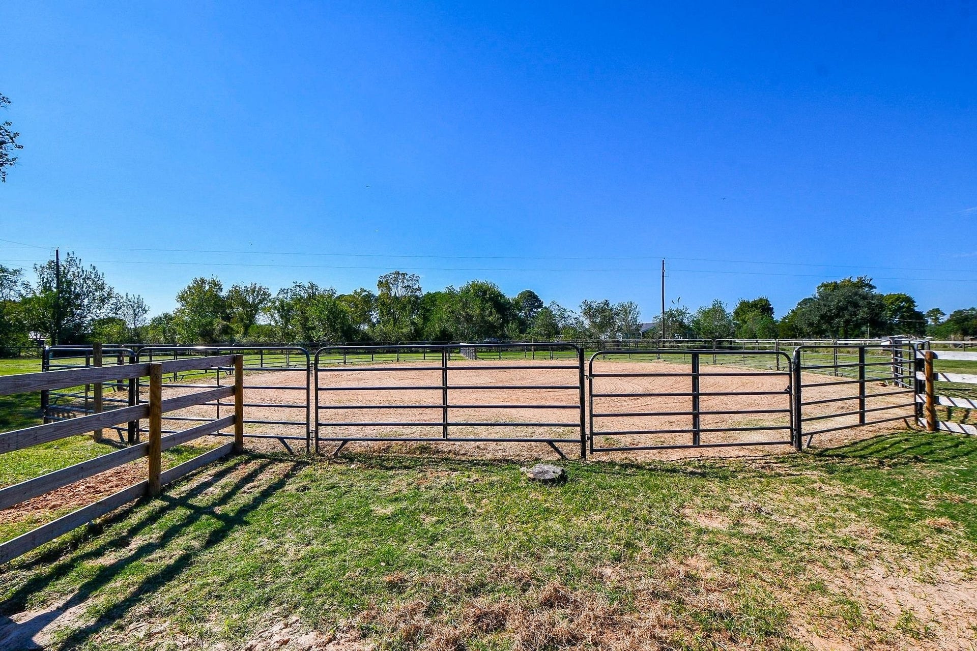 6310 Sprigg Street, Fulshear, TX 77441 6310 Sprigg Street, Fulshear, TX 77441