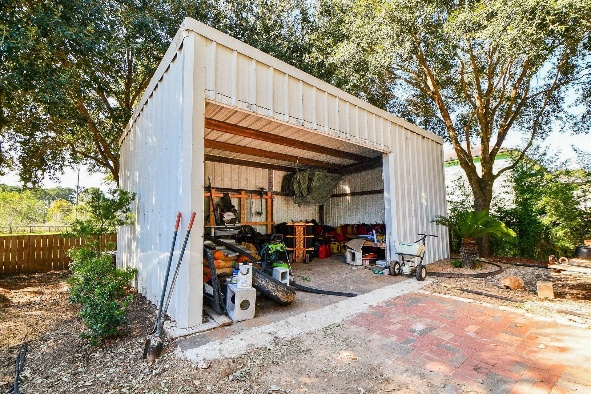 6310 Sprigg Street, Fulshear, TX 77441 6310 Sprigg Street, Fulshear, TX 77441