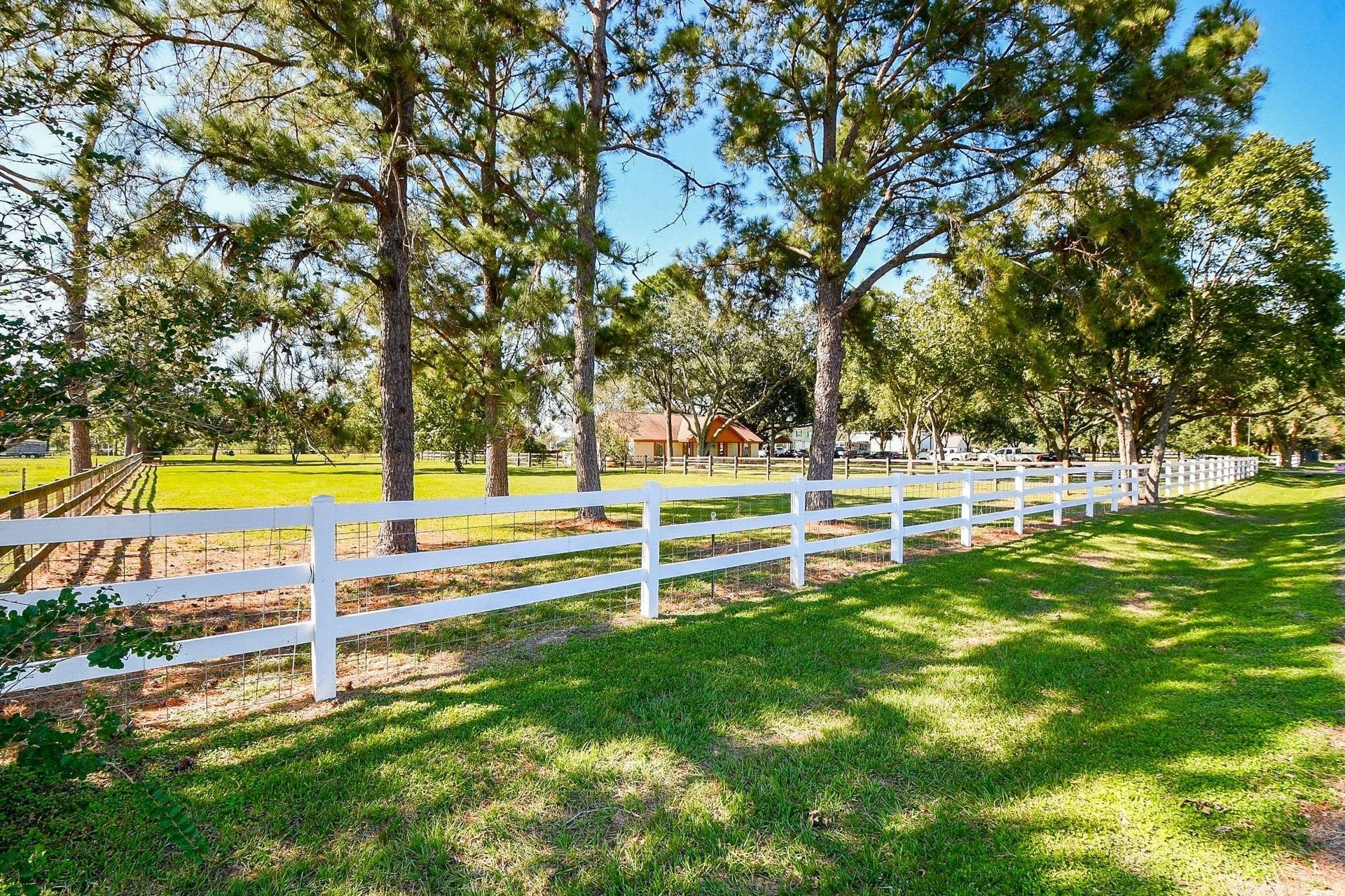 6310 Sprigg Street, Fulshear, TX 77441 6310 Sprigg Street, Fulshear, TX 77441