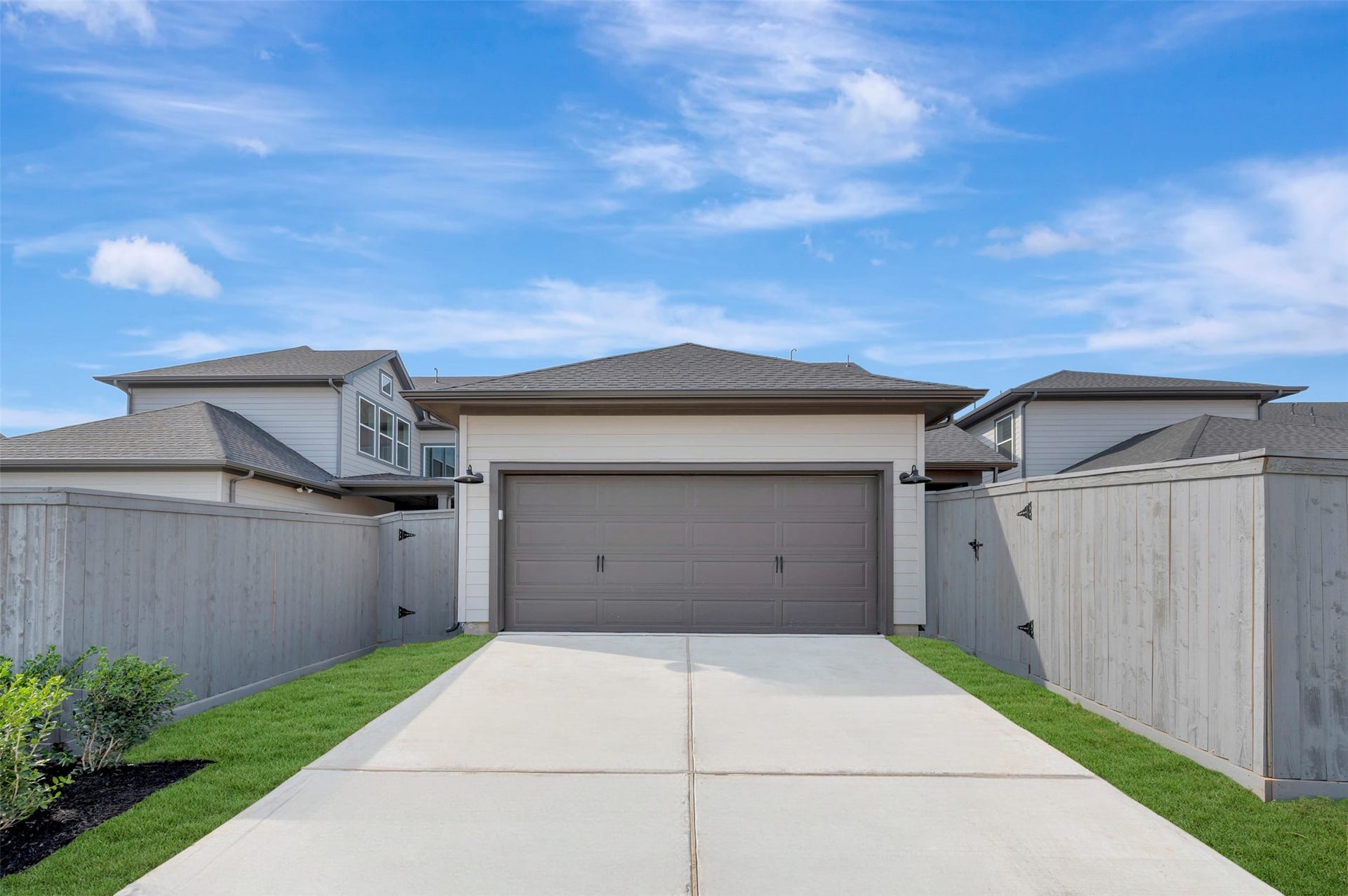 16742 Vibrant Avenue, Hockley, TX 77447