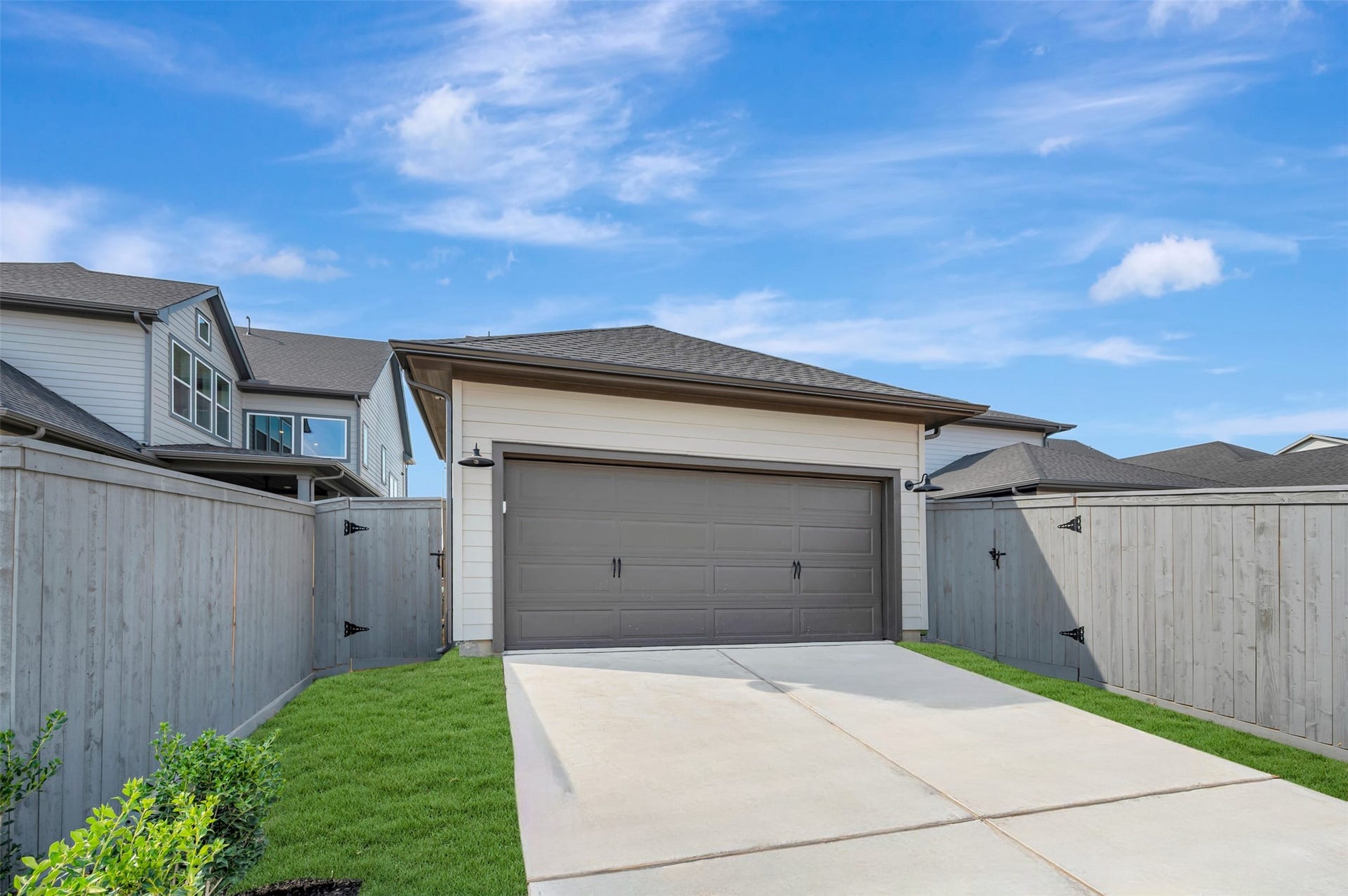16742 Vibrant Avenue, Hockley, TX 77447