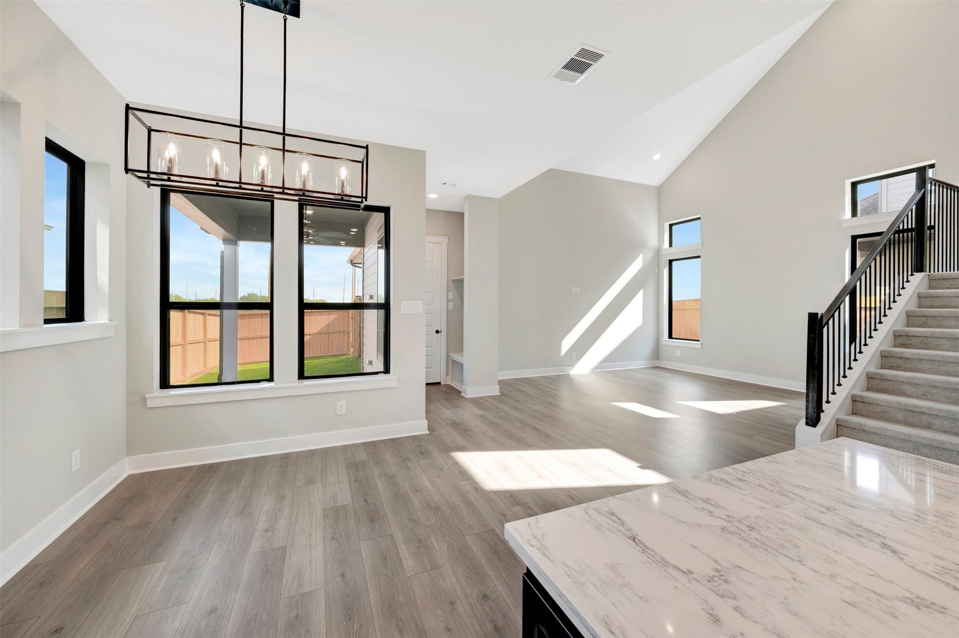 16742 Vibrant Avenue, Hockley, TX 77447