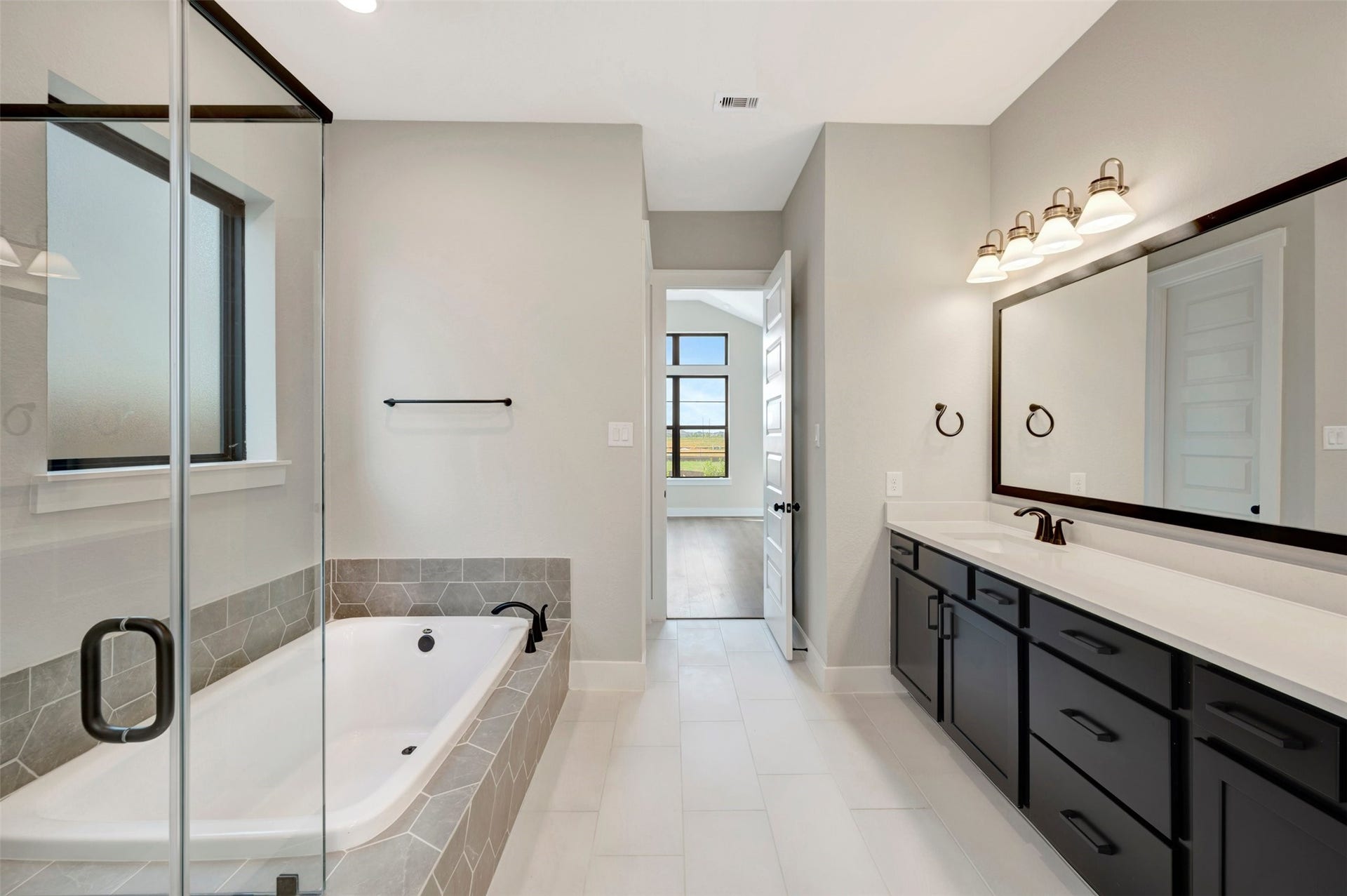16742 Vibrant Avenue, Hockley, TX 77447