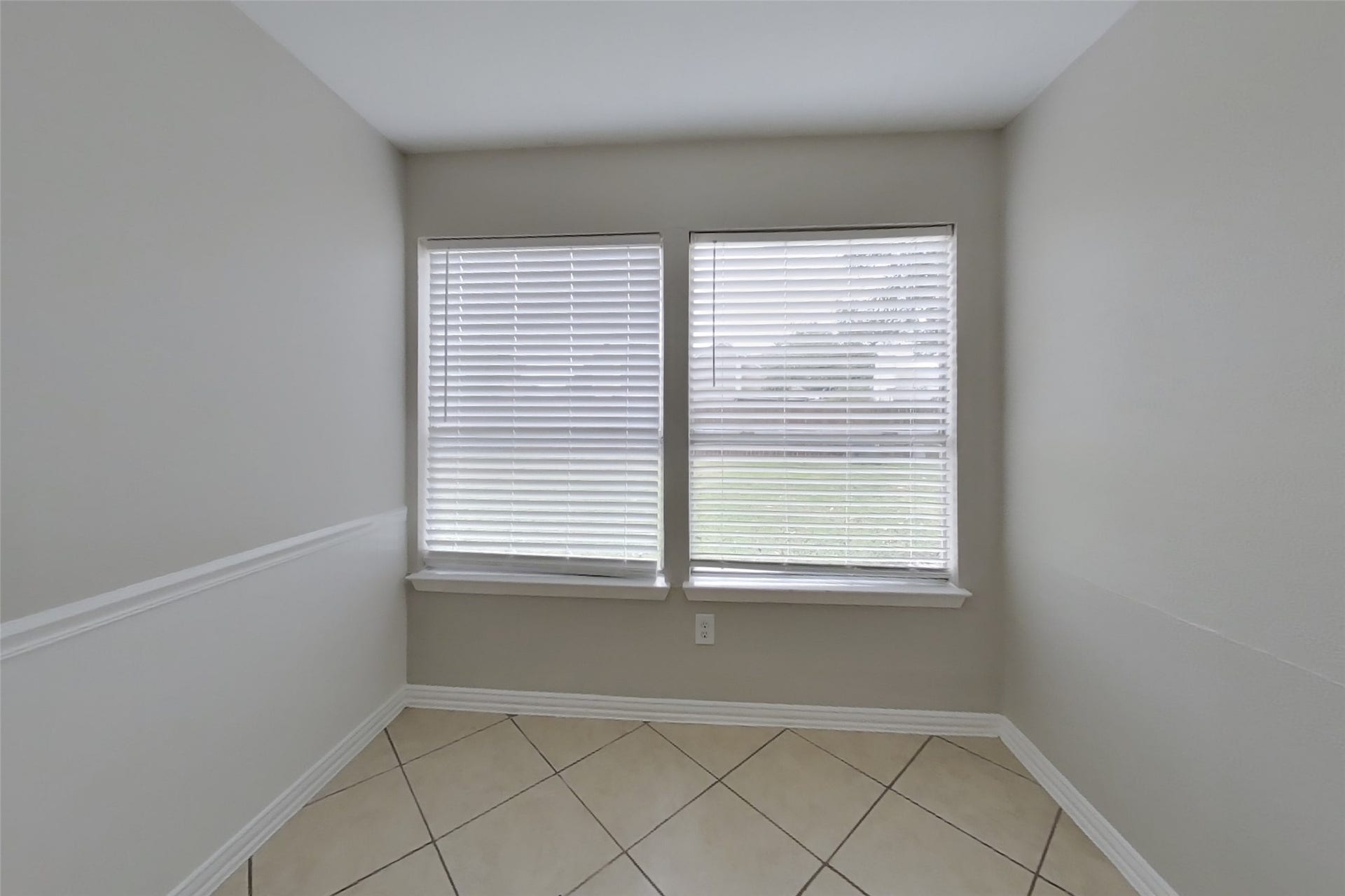 19030 Jodywood Drive, Humble, TX 77346