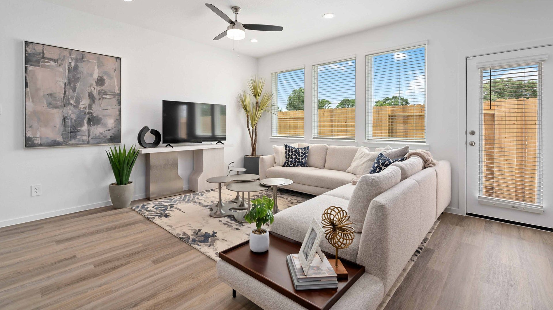 7607 Inwood Hills Lane, Houston, TX 77088 7607 Inwood Hills Lane, Houston, TX 77088
