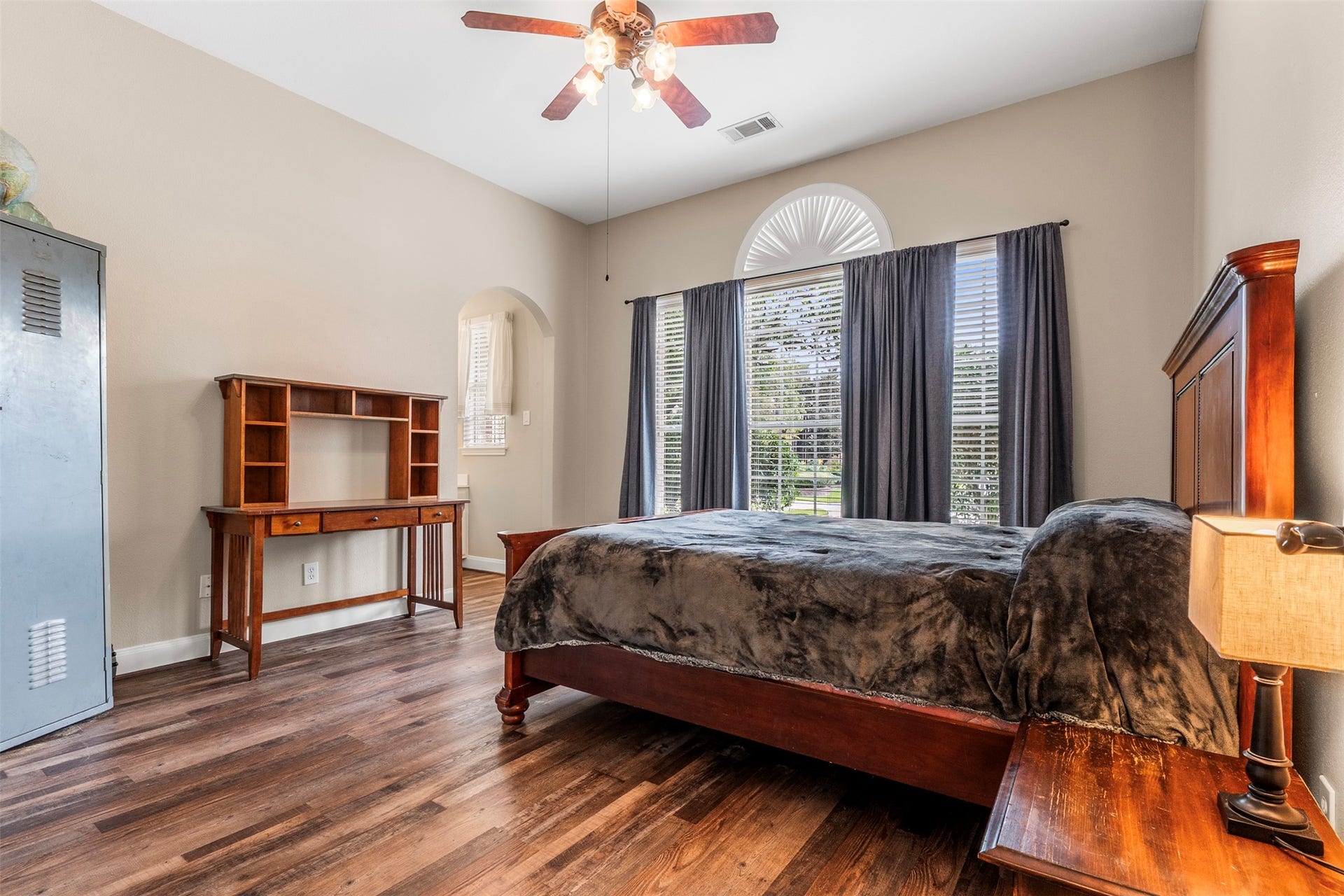 13923 Claymont Hill Drive, Cypress, TX 77429 Bedroom 1