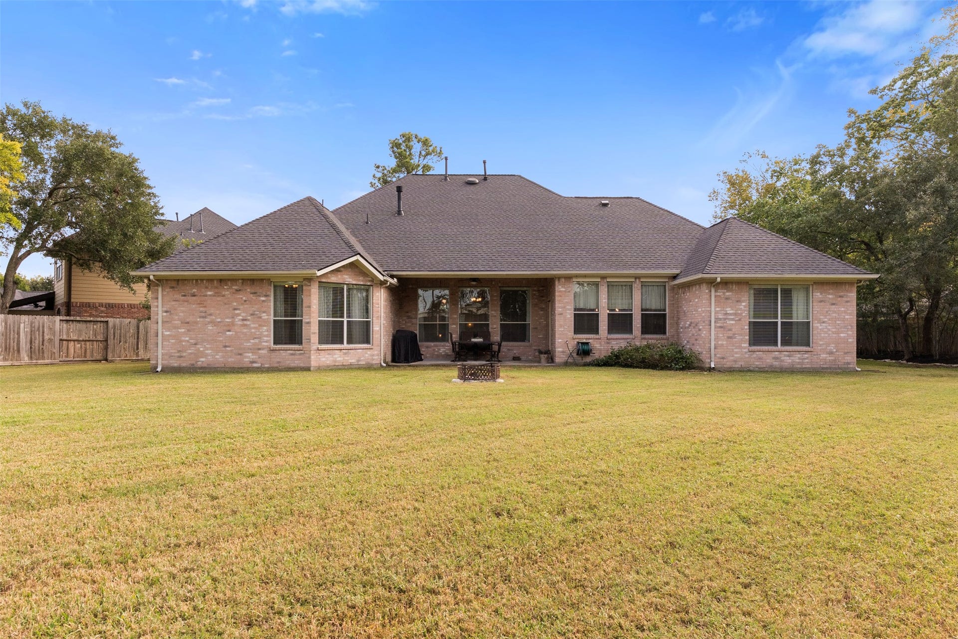 13923 Claymont Hill Drive, Cypress, TX 77429 All brick exterior.