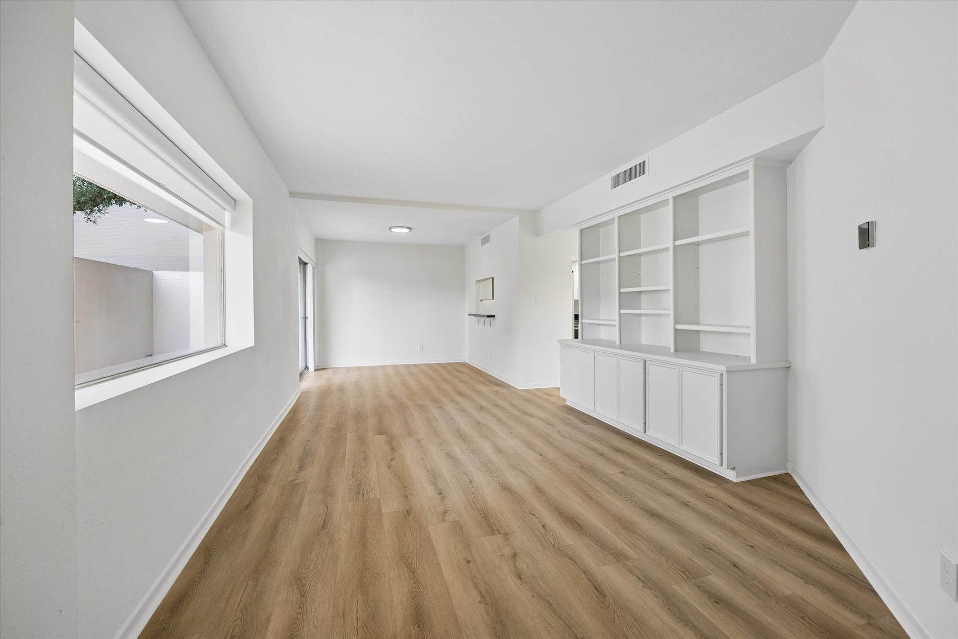 2929 Buffalo Speedway, #B121, Houston, TX 77098 2929 Buffalo Speedway, #B121, Houston, TX 77098