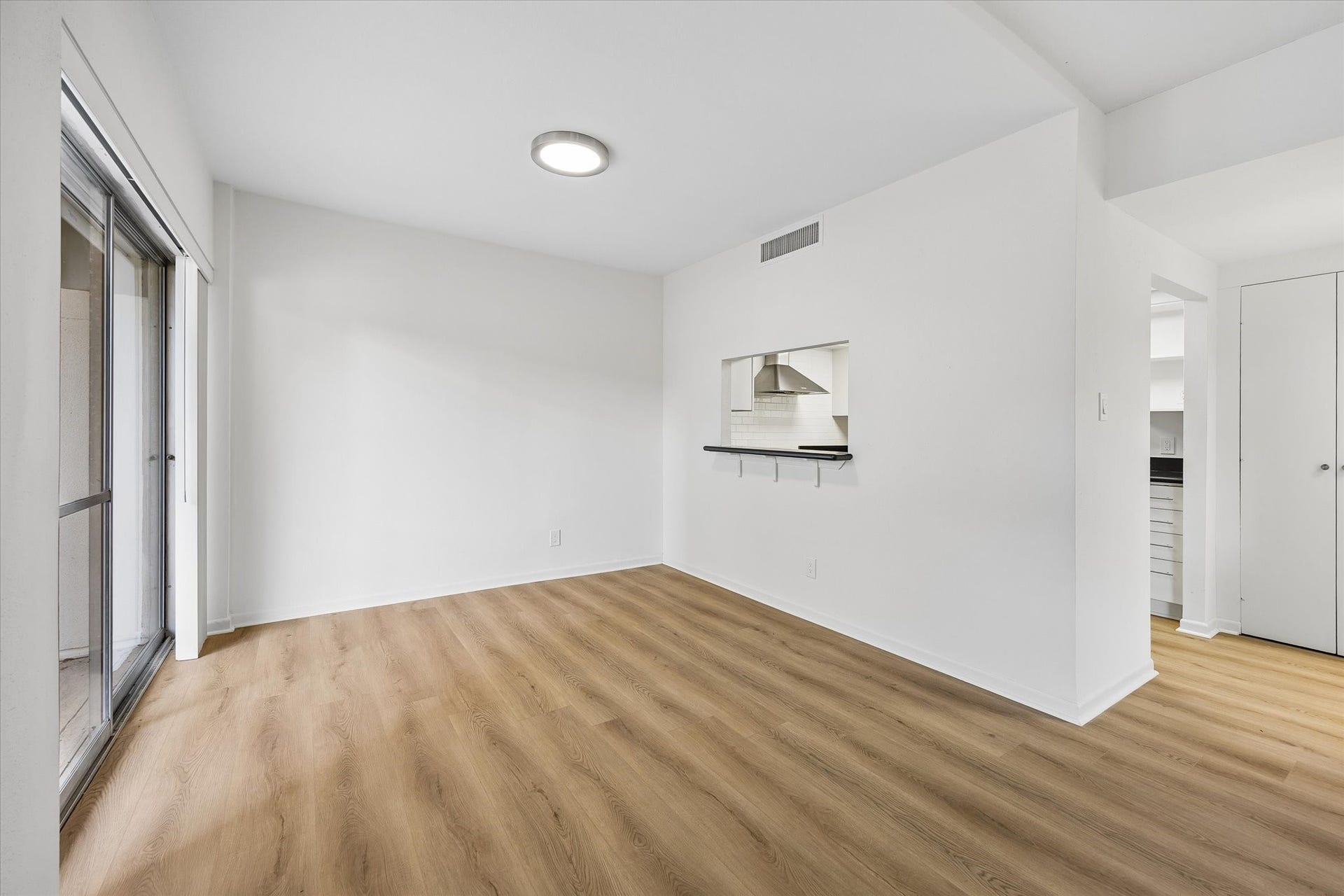 2929 Buffalo Speedway, #B121, Houston, TX 77098 2929 Buffalo Speedway, #B121, Houston, TX 77098